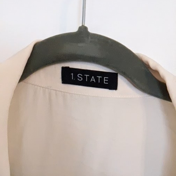 1State button down - Picture 2 of 3
